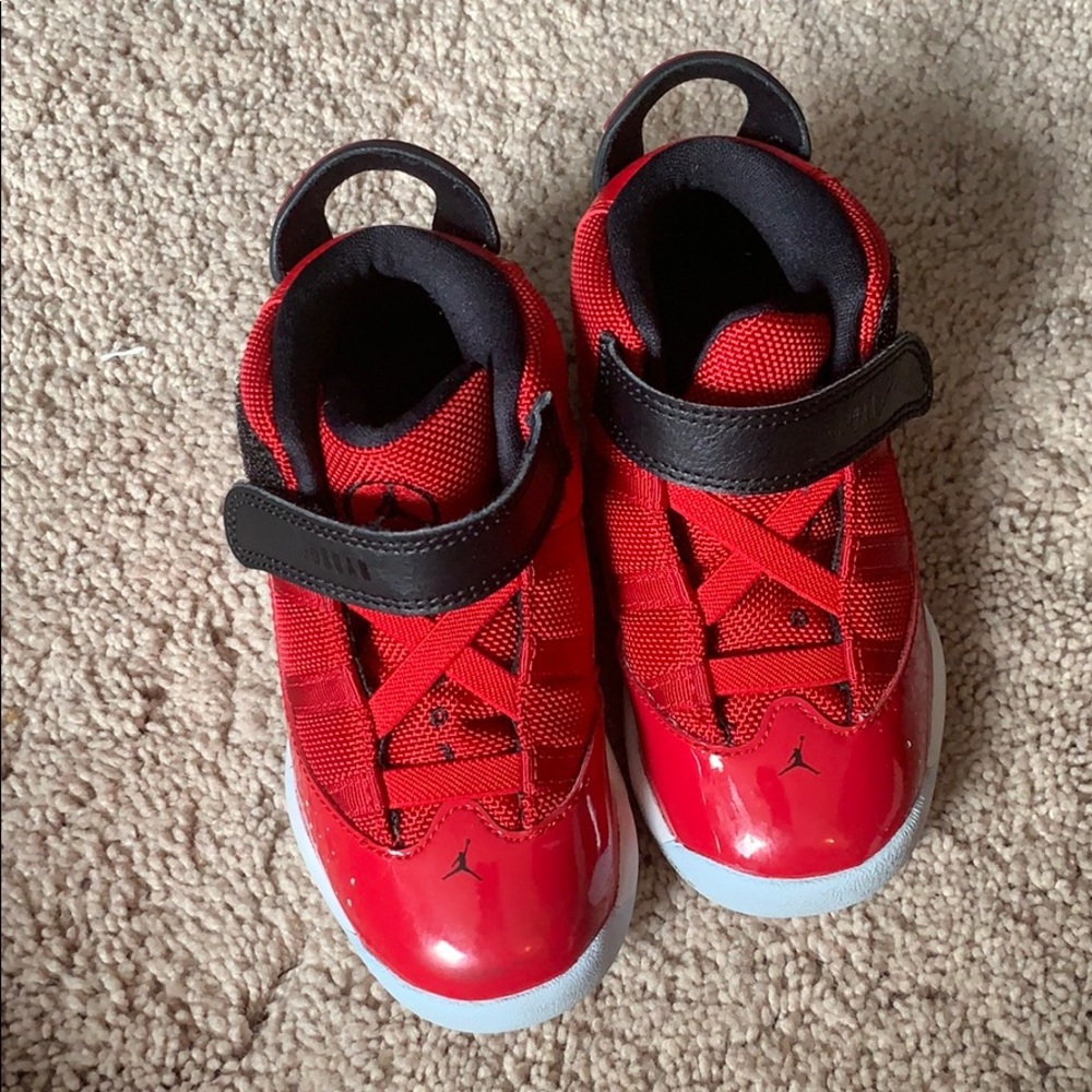 Jordan 6 Rings Red